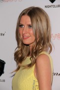 Nicky Hilton ニッキー・ヒルトン