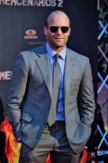 Джейсон Стэтхэм (Jason Statham) Attends the premiere of The Expendables 2 at the Callao Cinemas 2012.08.09 (9xHQ) 365ea6207607816